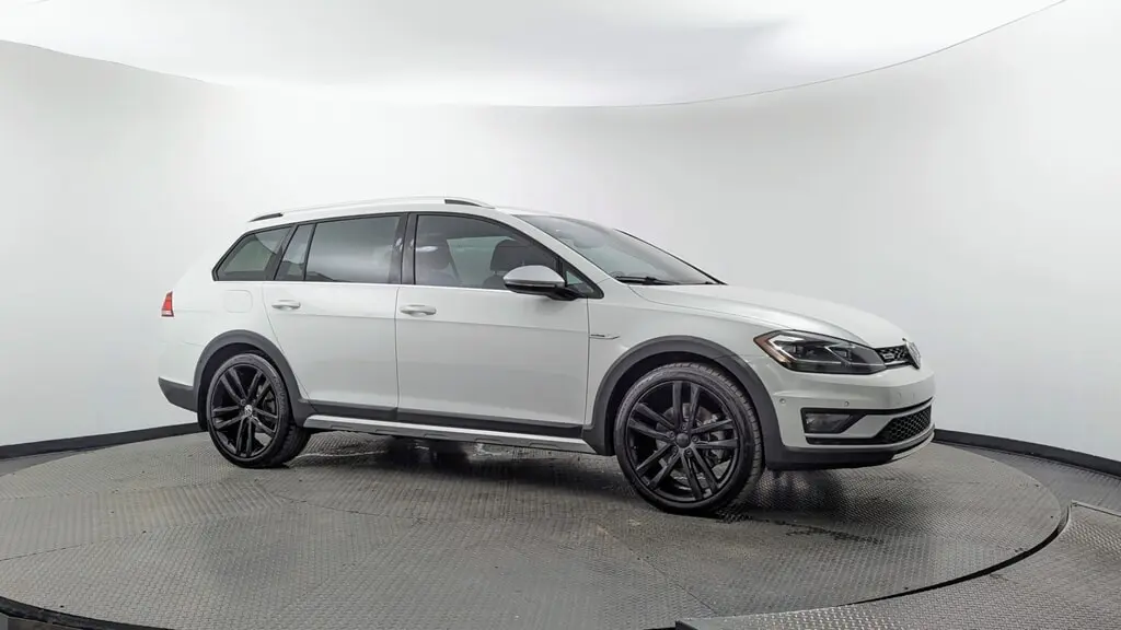 Florida Fine Cars - Used VOLKSWAGEN GOLF ALLTRACK 2018 MIAMI S