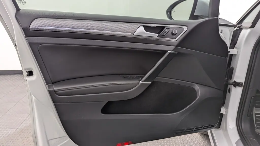 Florida Fine Cars - Used VOLKSWAGEN GOLF ALLTRACK 2018 MIAMI S