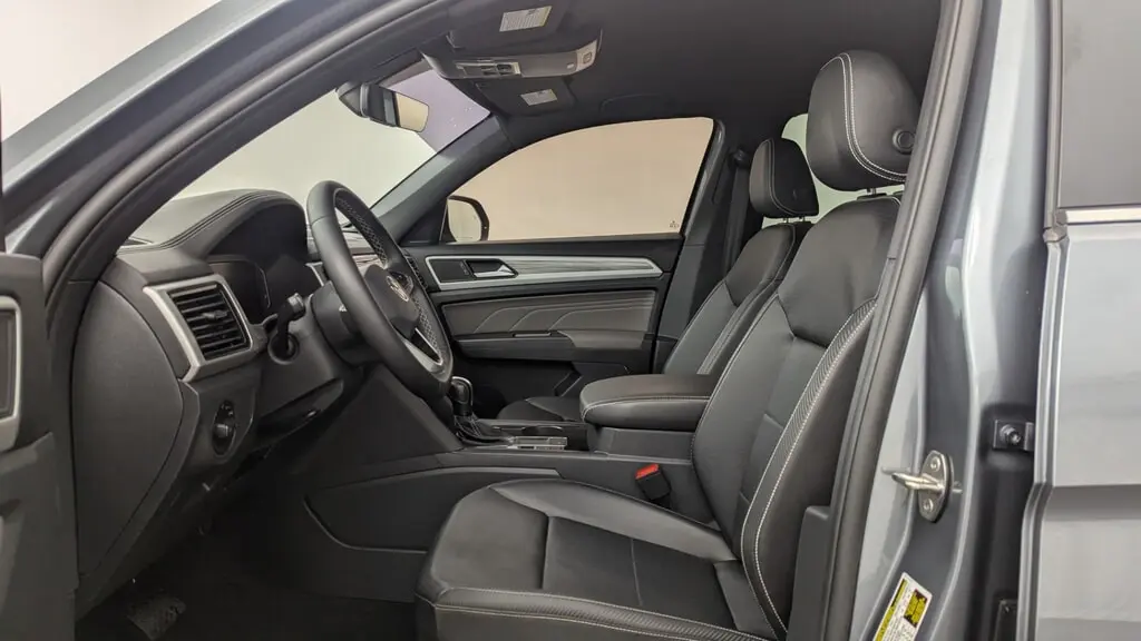 Florida Fine Cars - Used VOLKSWAGEN ATLAS CROSS SPORT 2023 MIAMI 3.6L V6 SE W/TECHNOLOGY