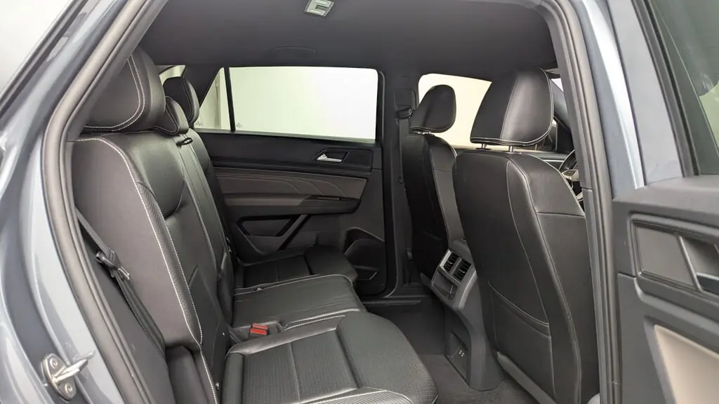 Florida Fine Cars - Used VOLKSWAGEN ATLAS CROSS SPORT 2023 MIAMI 3.6L V6 SE W/TECHNOLOGY