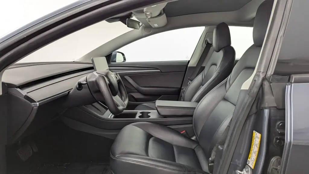 2021 TESLA MODEL 3 STANDARD RANGE PLUS photo 12