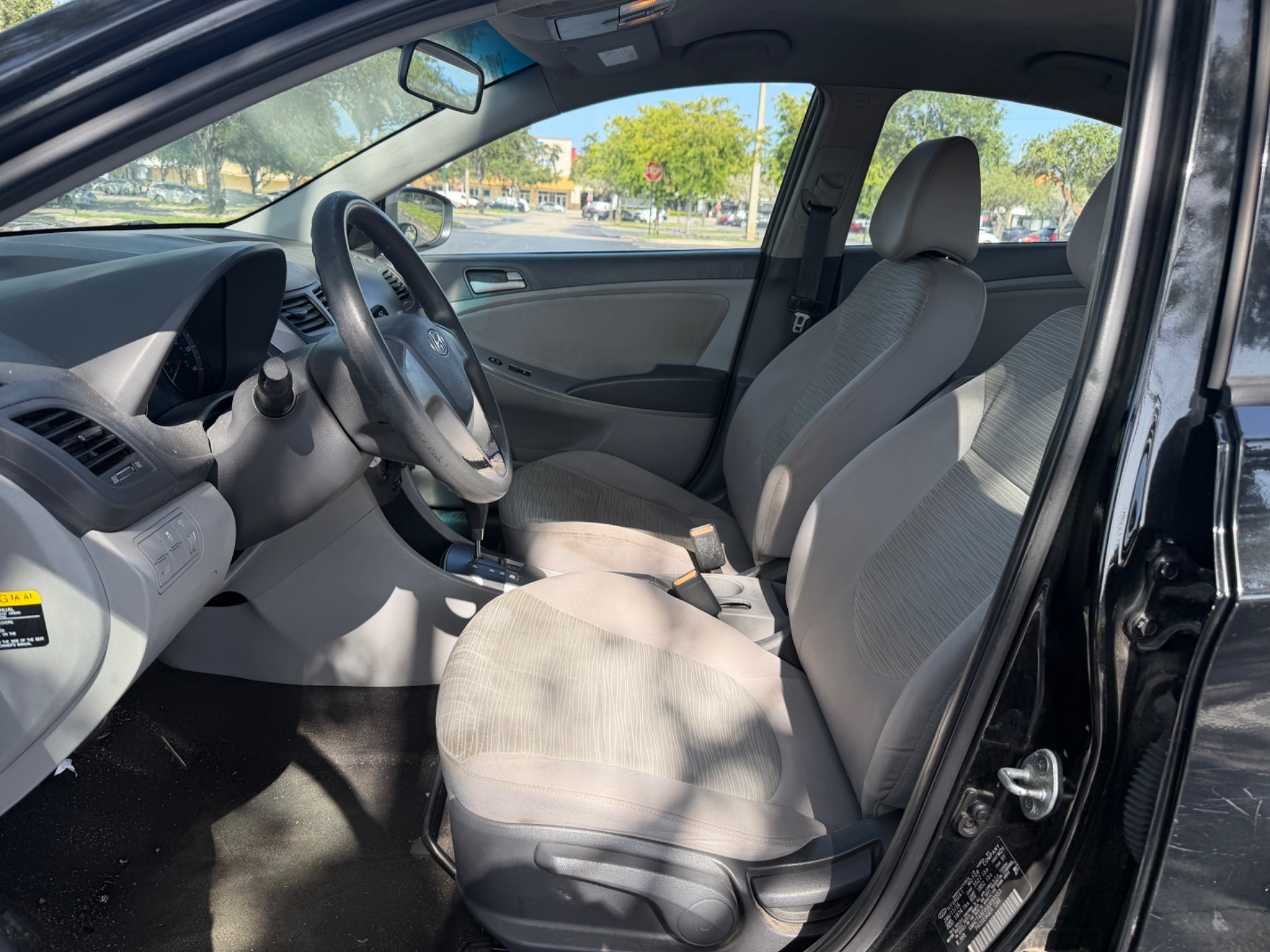 Florida Fine Cars - Used vehicle - SEDAN HYUNDAI ACCENT 2016