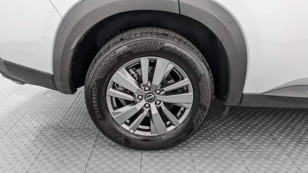 Florida Fine Cars - Used NISSAN PATHFINDER 2025 ORLANDO SV