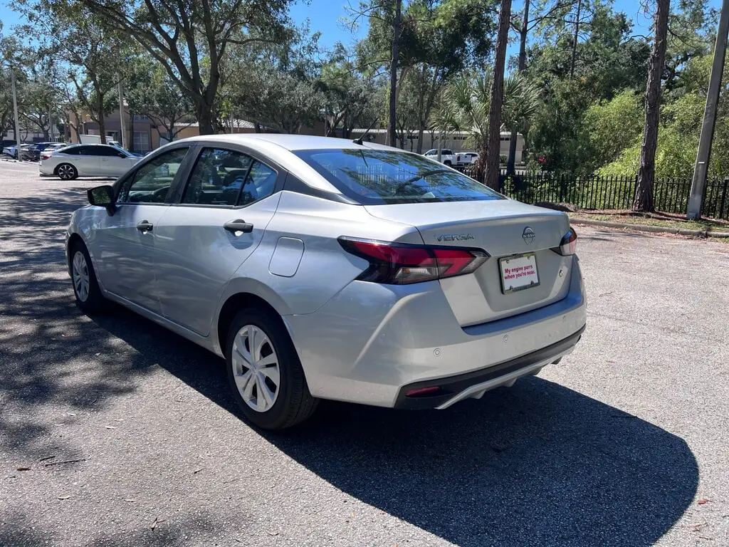 2025 NISSAN VERSA S photo 7