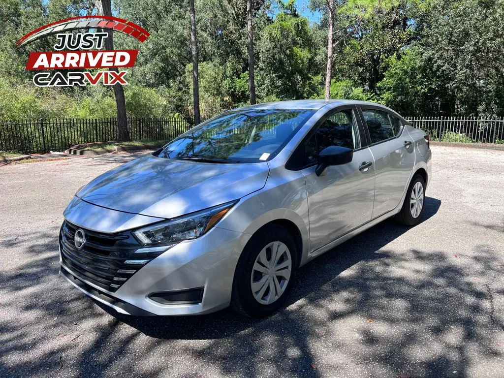 2025 NISSAN VERSA S photo 1