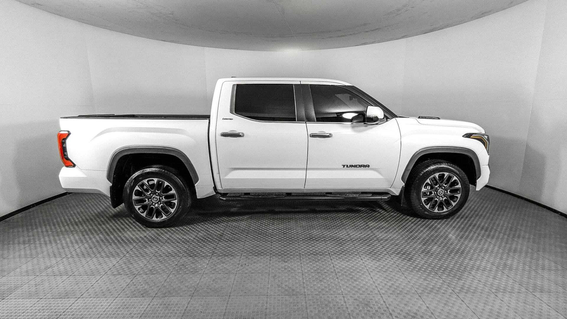 Florida Fine Cars - Used vehicle - TRUCK TOYOTA TUNDRA 4WD 2024