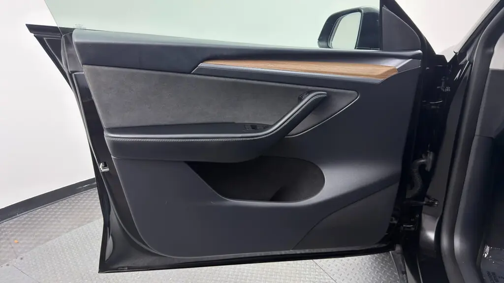 Florida Fine Cars - Used TESLA MODEL Y 2024 WEST PALM LONG RANGE