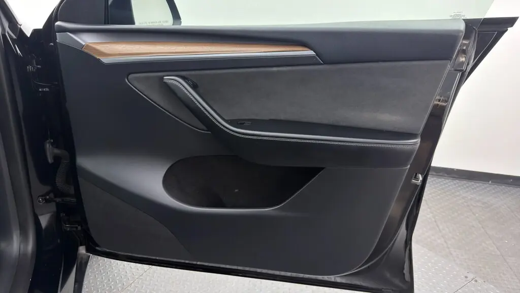 Florida Fine Cars - Used TESLA MODEL Y 2024 WEST PALM LONG RANGE