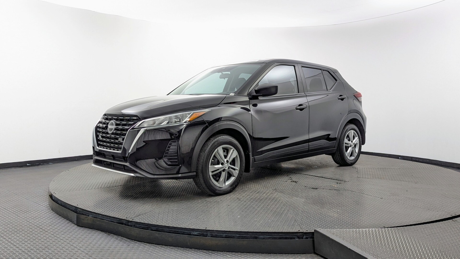 2022 Nissan Kicks