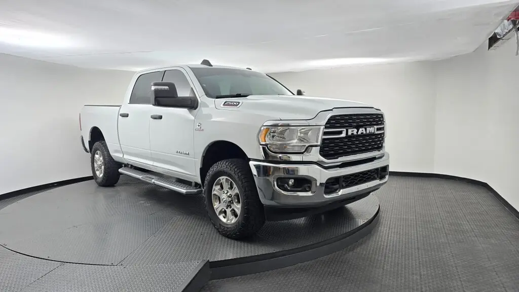 2024 RAM 2500 BIG HORN photo 11