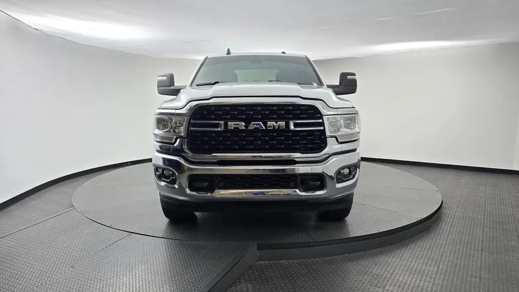 2024 RAM 2500 BIG HORN photo 12