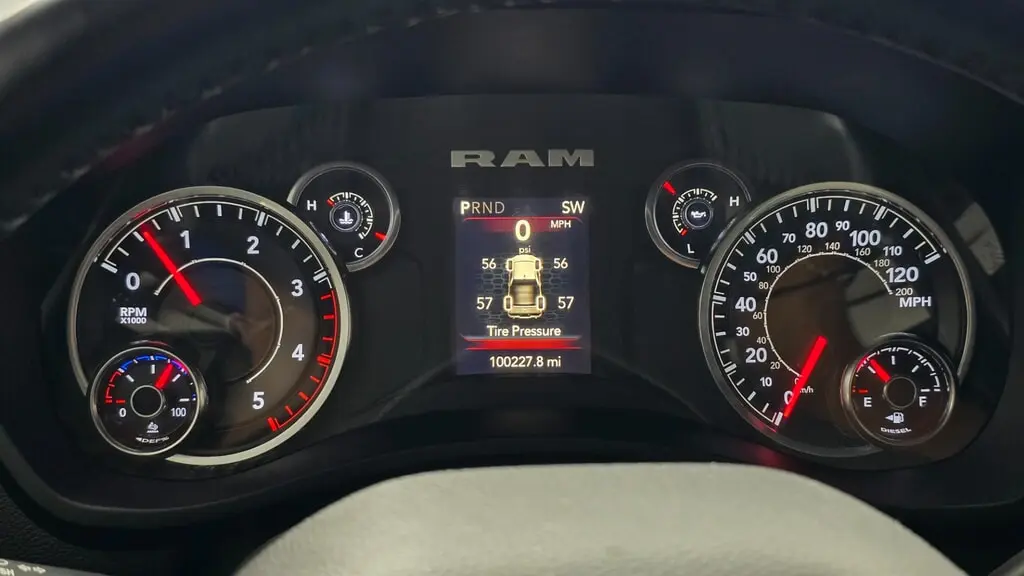 2024 RAM 2500 BIG HORN photo 27