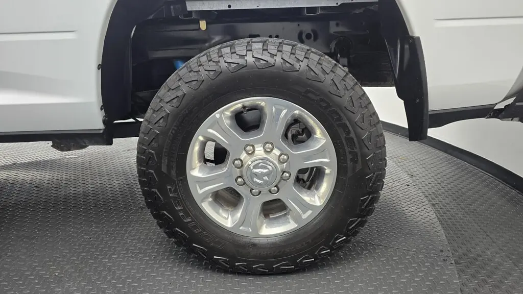 2024 RAM 2500 BIG HORN photo 36