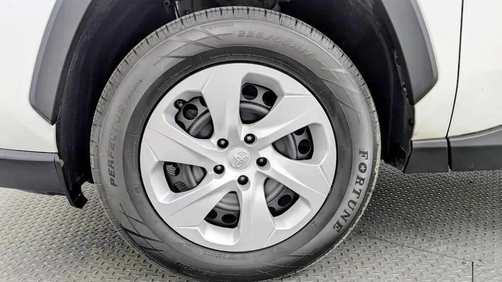 Florida Fine Cars - Used TOYOTA RAV4 2019 MARGATE LE
