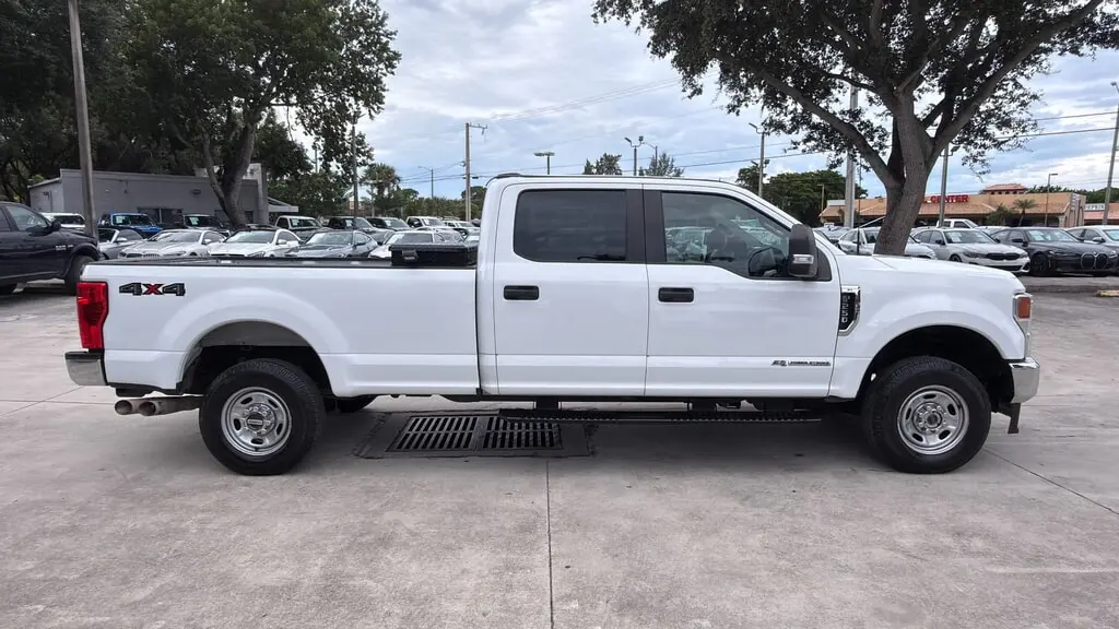 2022 FORD SUPER DUTY F-250 SRW XL photo 8