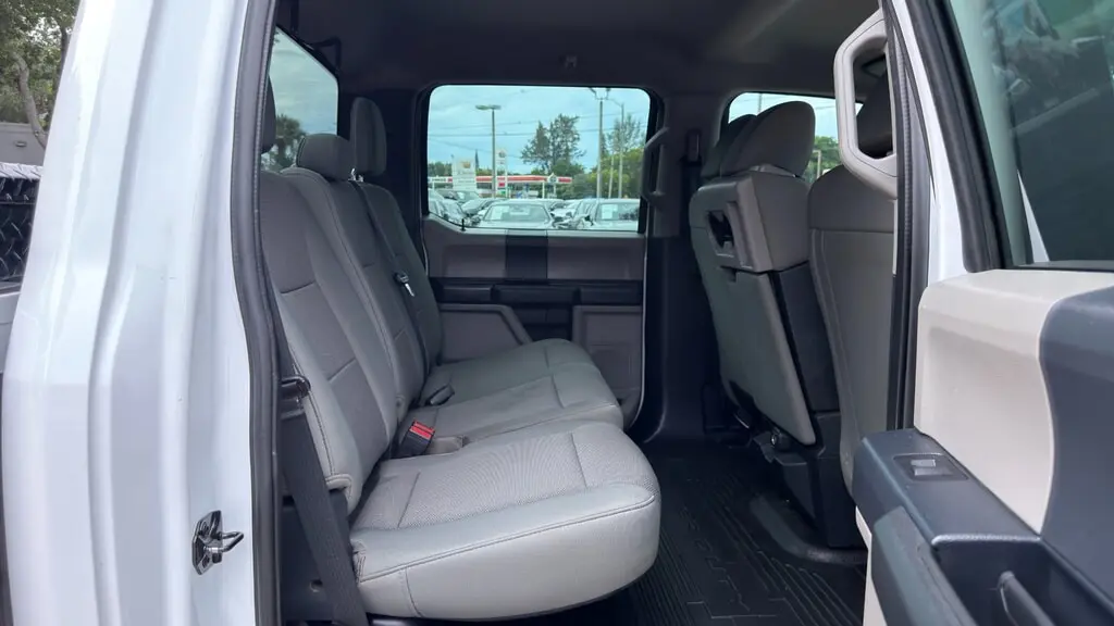2022 FORD SUPER DUTY F-250 SRW XL photo 17