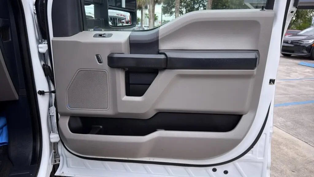 2022 FORD SUPER DUTY F-250 SRW XL photo 21