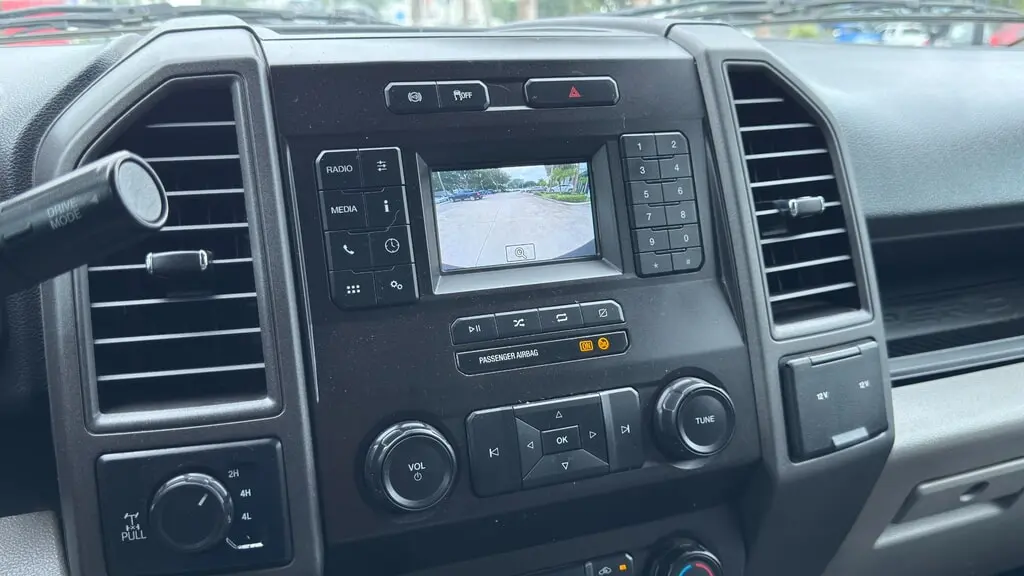 2022 FORD SUPER DUTY F-250 SRW XL photo 23