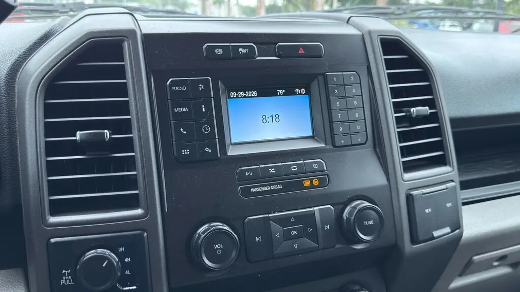 2022 FORD SUPER DUTY F-250 SRW XL photo 25