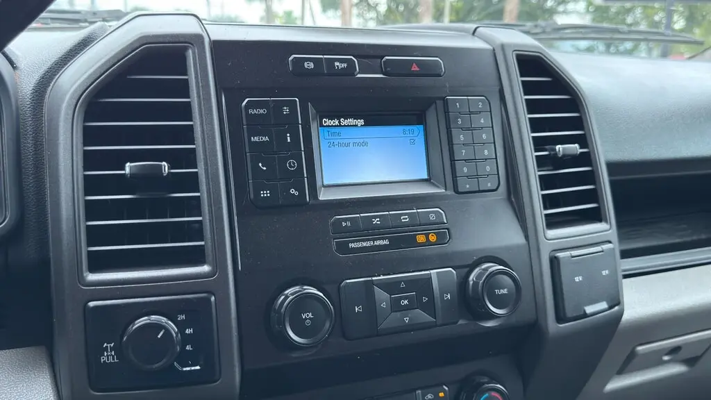 2022 FORD SUPER DUTY F-250 SRW XL photo 29