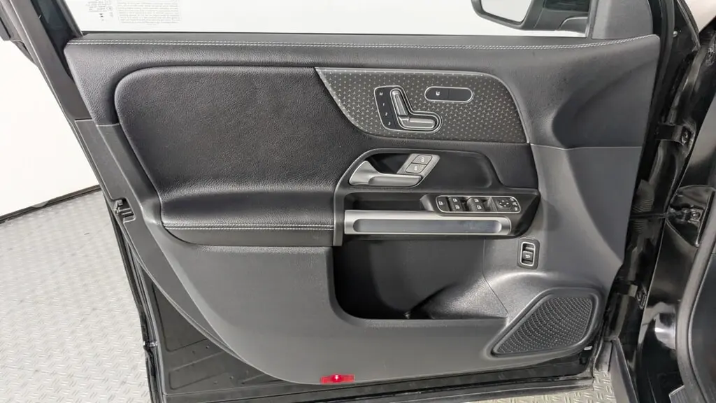 Florida Fine Cars - Used MERCEDES-BENZ GLB 2025 ORLANDO GLB 250