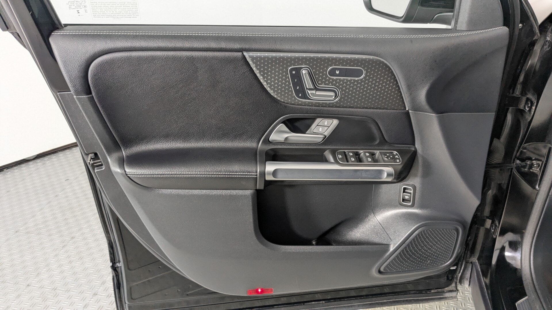 Florida Fine Cars - Used vehicle - SUV MERCEDES-BENZ GLB 2025