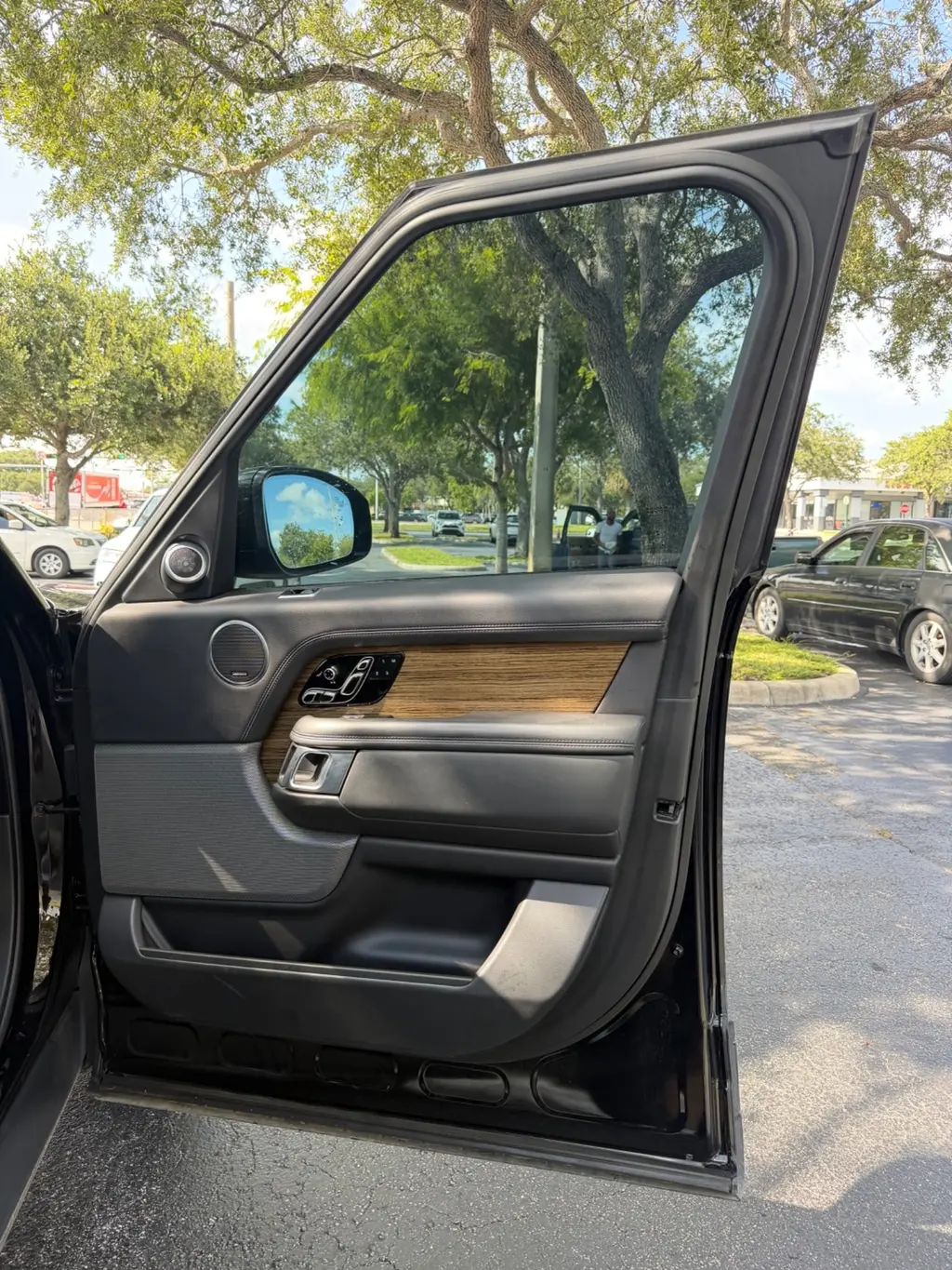 Florida Fine Cars - Used LAND ROVER RANGE ROVER 2019 MIAMI HSE