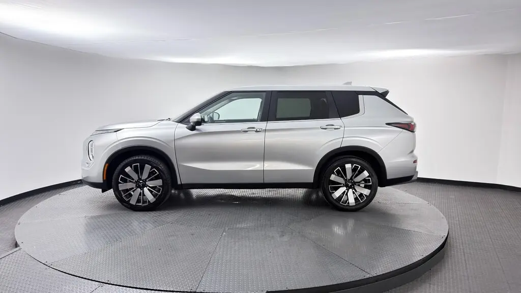 Florida Fine Cars - Used MITSUBISHI OUTLANDER 2025 WEST PALM SE