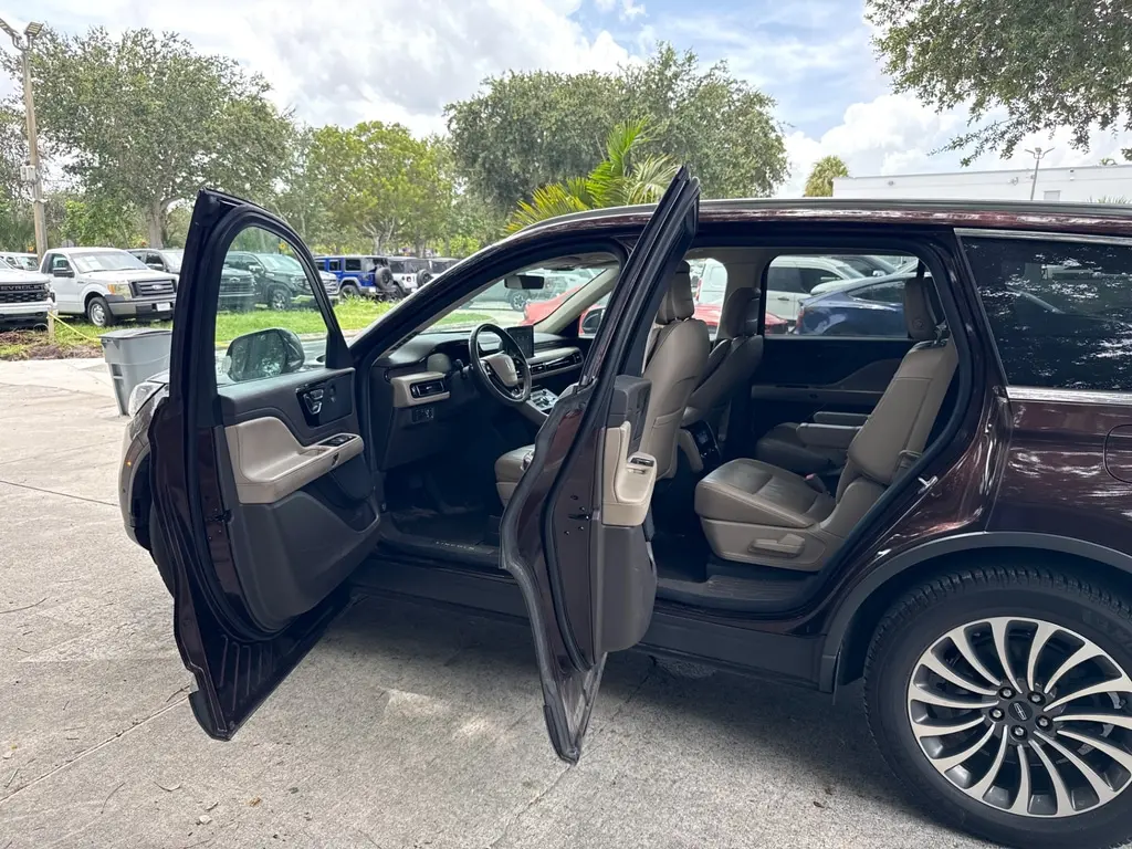 Florida Fine Cars - Used LINCOLN AVIATOR 2020 WEST PALM RESERVE