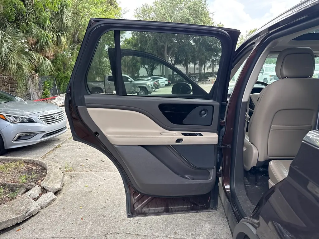 Florida Fine Cars - Used LINCOLN AVIATOR 2020 WEST PALM RESERVE