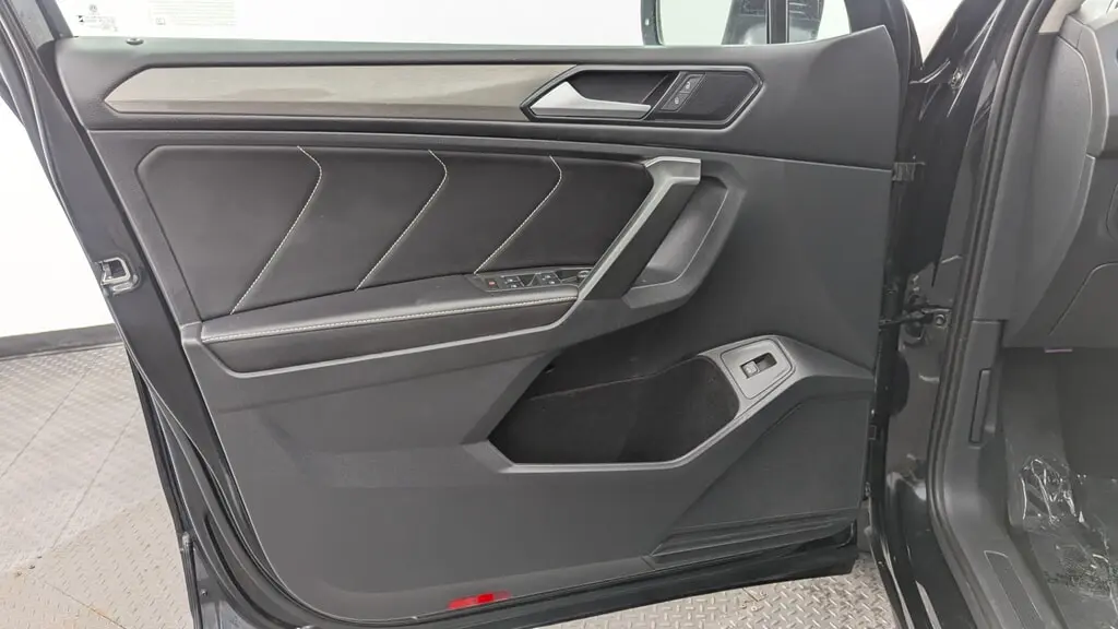 Florida Fine Cars - Used VOLKSWAGEN TIGUAN 2024 WEST PALM SE
