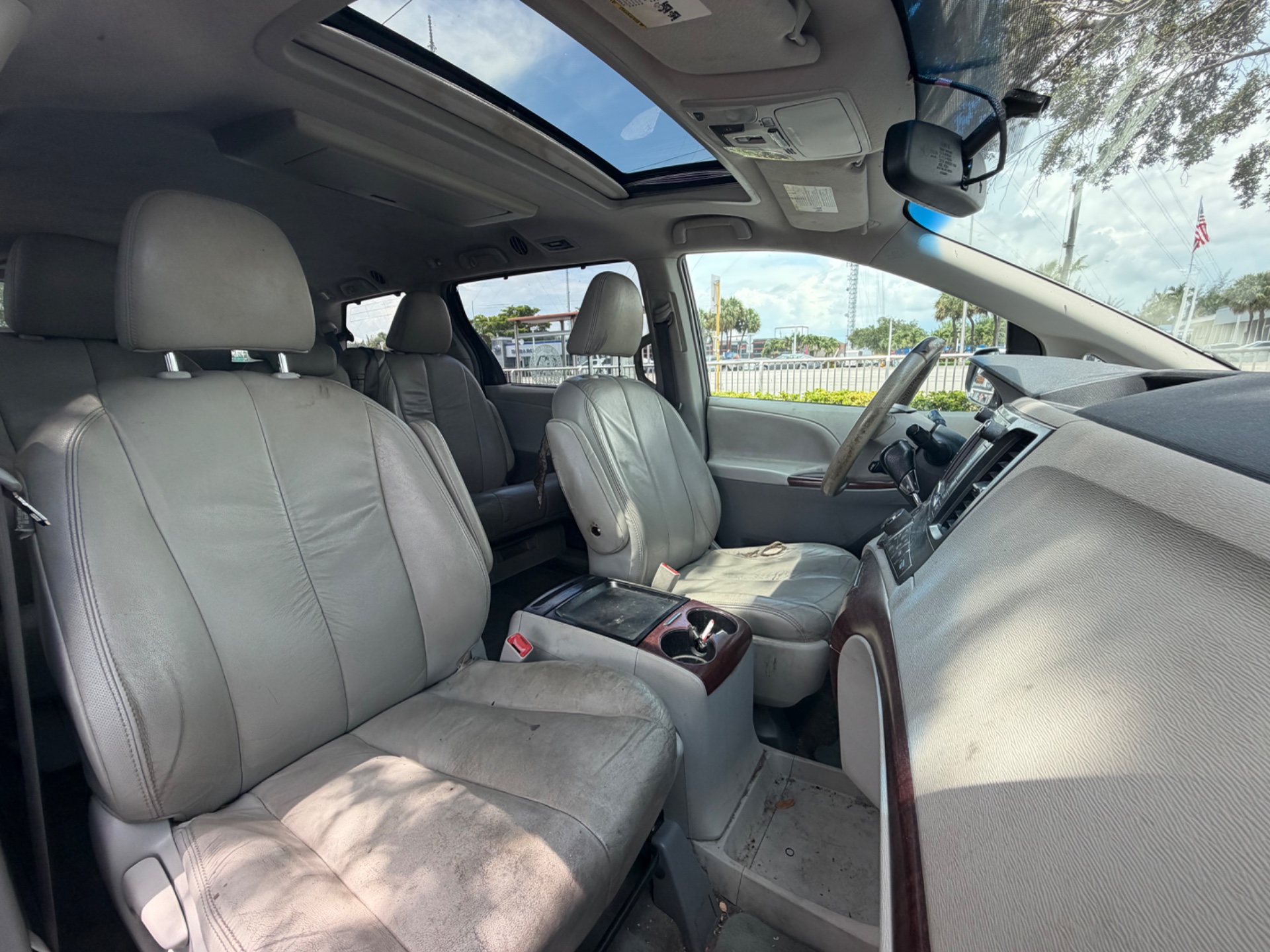 Florida Fine Cars - Used vehicle - MINIVAN TOYOTA SIENNA 2011