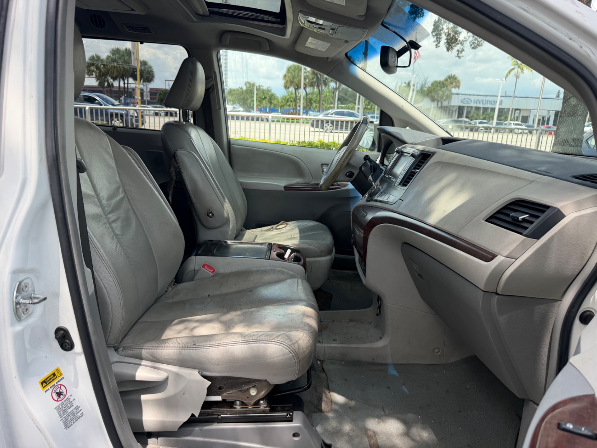 Florida Fine Cars - Used vehicle - MINIVAN TOYOTA SIENNA 2011