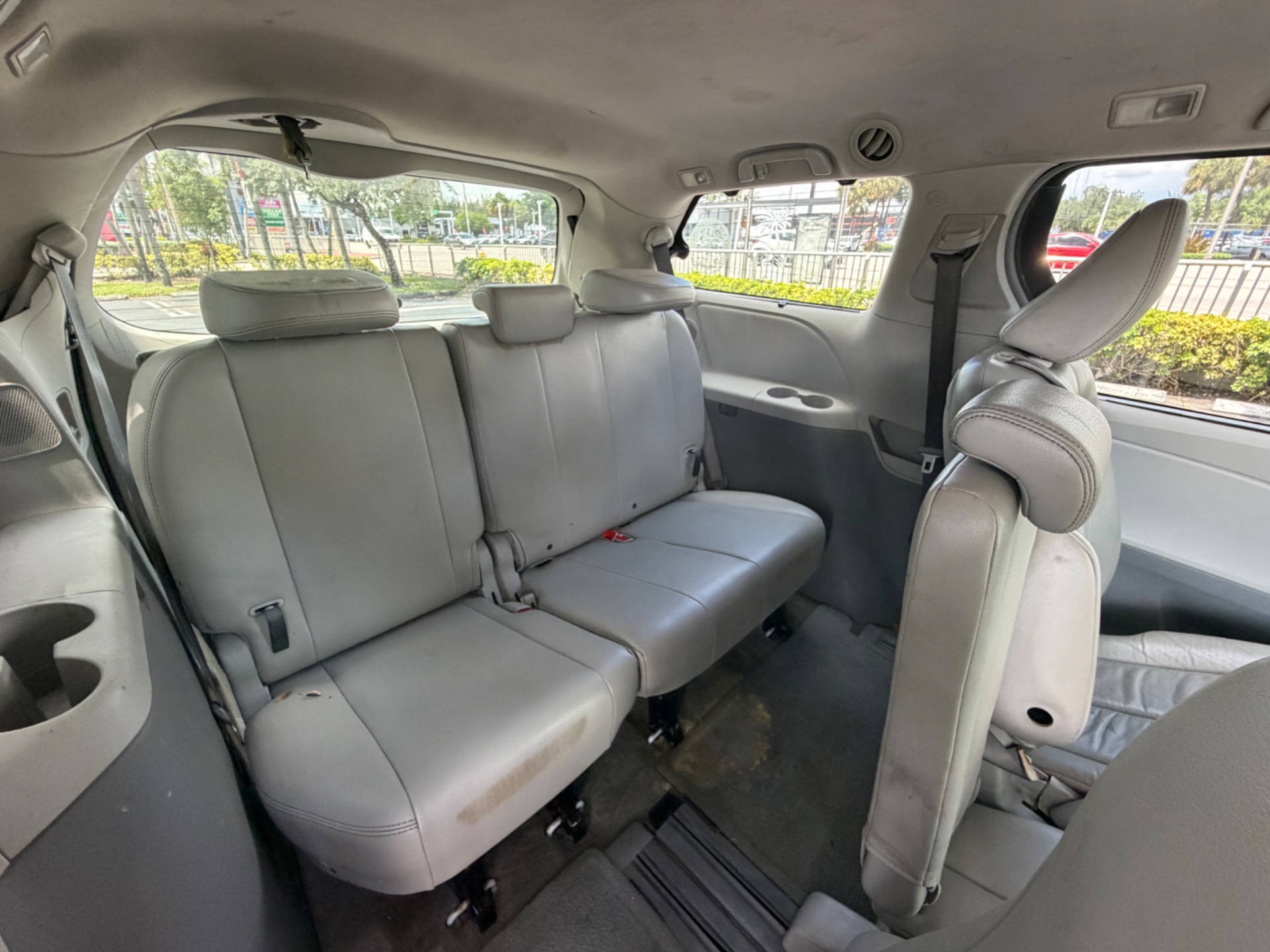 Florida Fine Cars - Used vehicle - MINIVAN TOYOTA SIENNA 2011