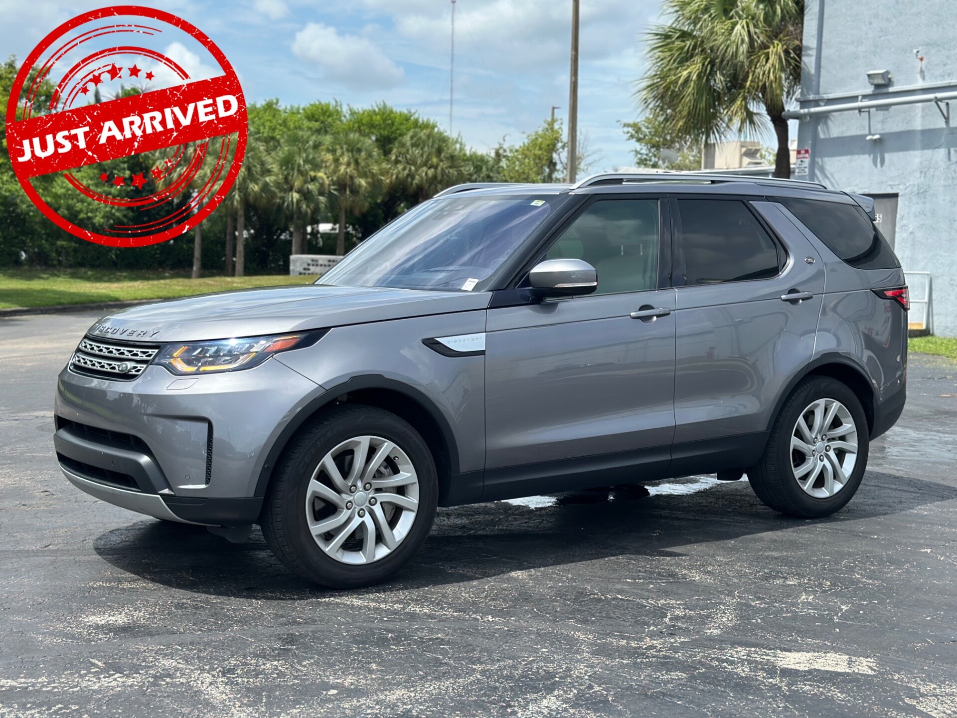 2020 Land Rover Discovery