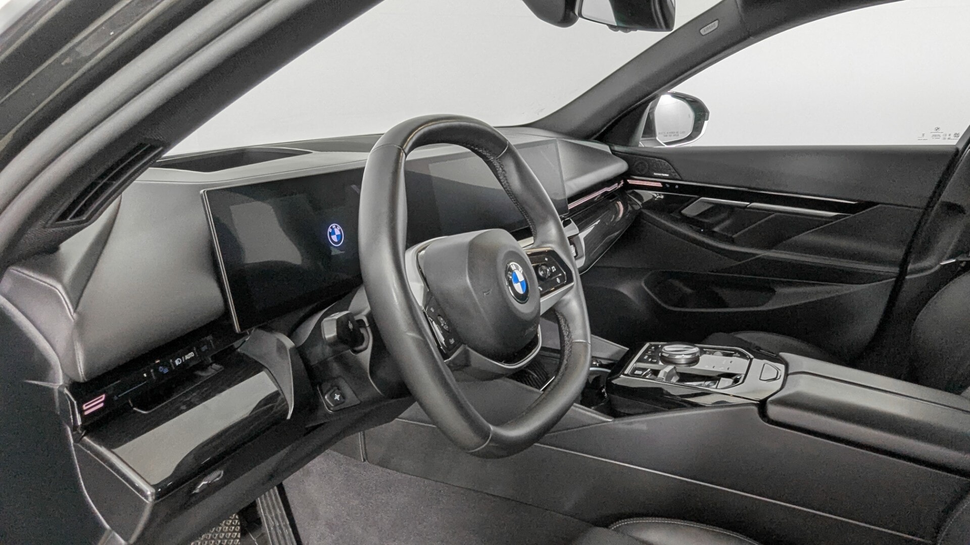 Florida Fine Cars - Used vehicle - SEDAN BMW 5 SERIES 2025