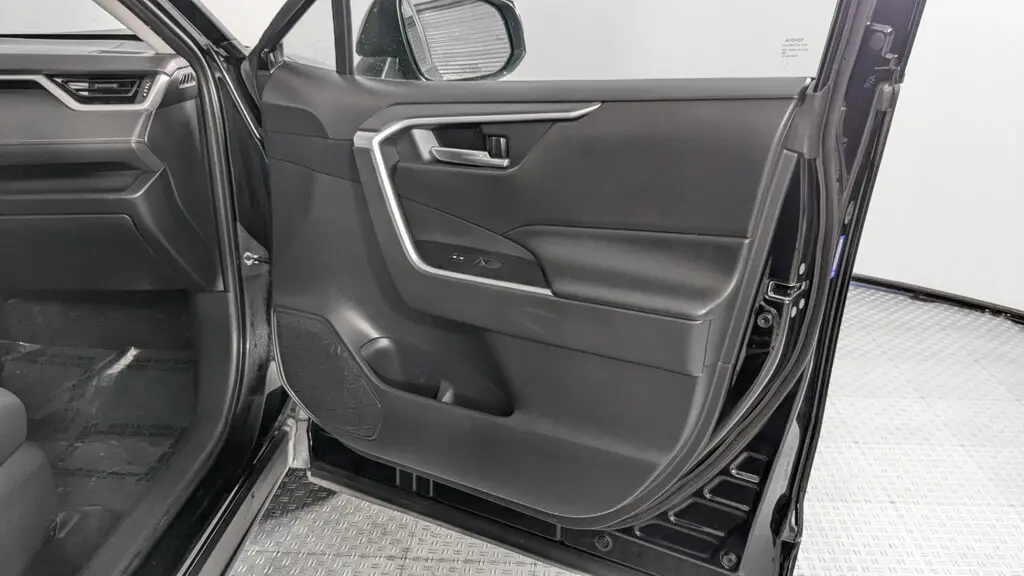 Florida Fine Cars - Used TOYOTA RAV4 2019 ORLANDO XLE