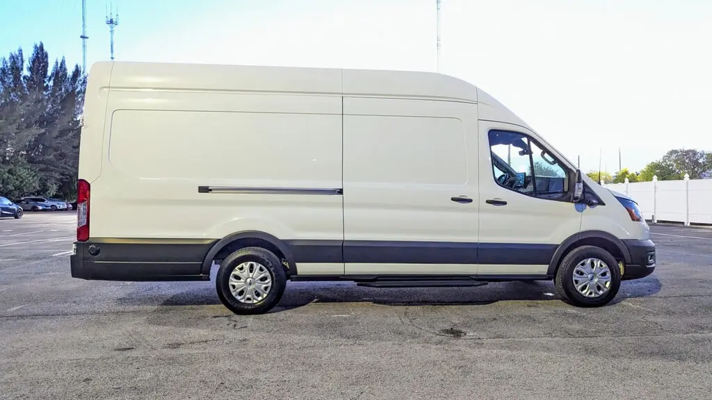 Florida Fine Cars - Used FORD E-TRANSIT 2022 MARGATE 