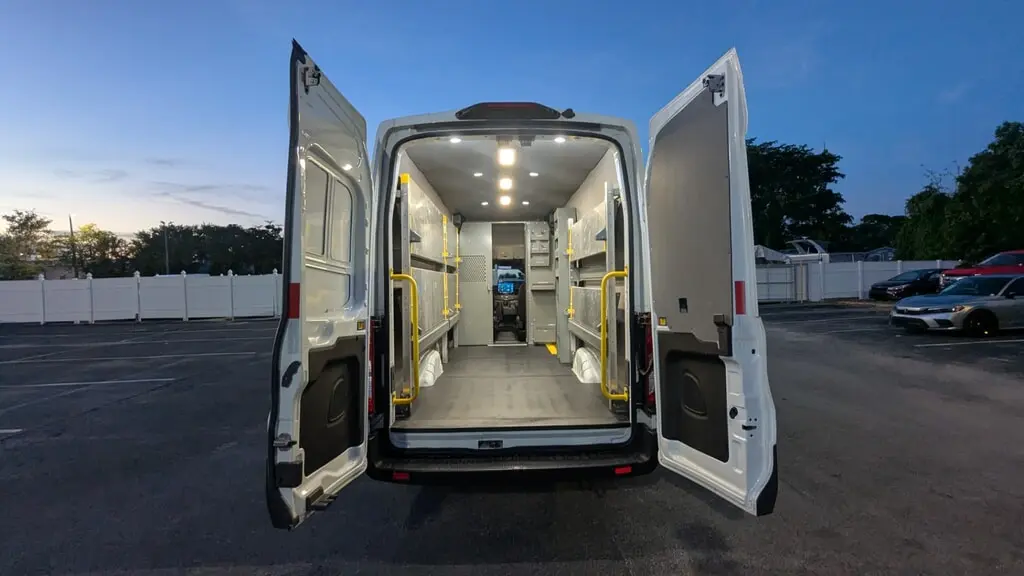 Florida Fine Cars - Used FORD E-TRANSIT 2022 MARGATE 