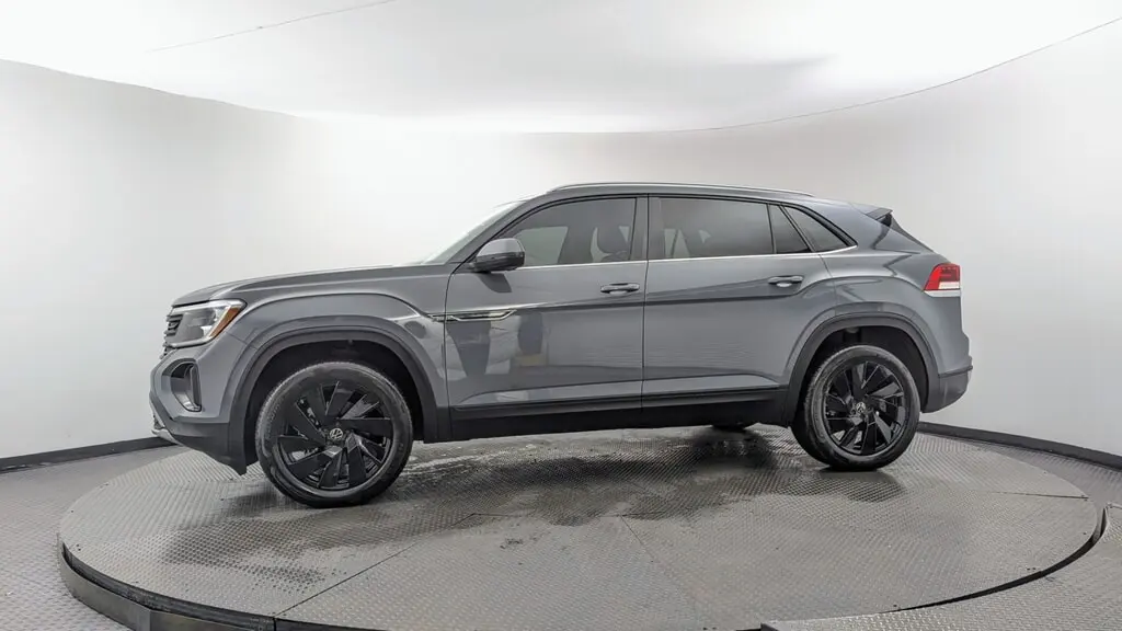 Florida Fine Cars - Used VOLKSWAGEN ATLAS CROSS SPORT 2024 MIAMI 2.0T SE W/TECHNOLOGY