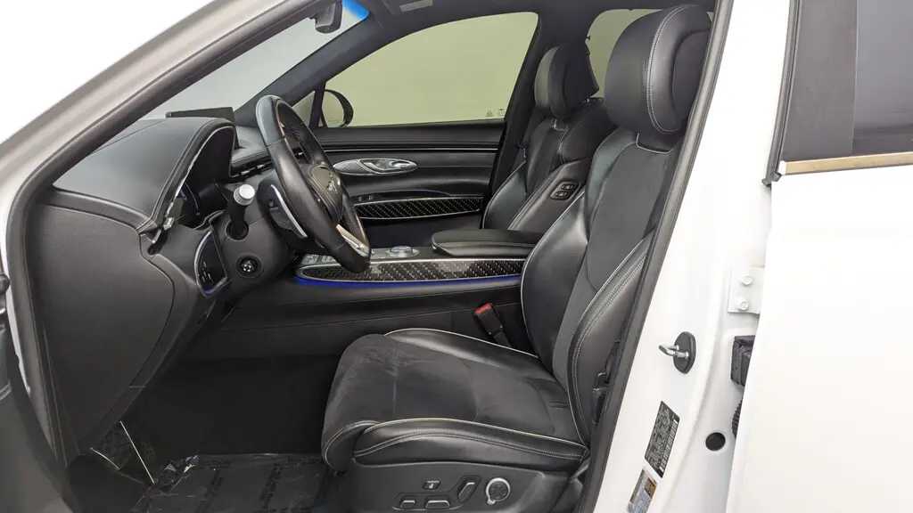 2022 GENESIS GV70 3.5T SPORT photo 13