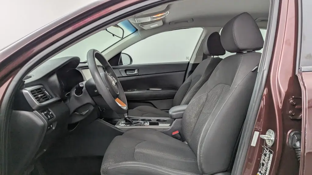 2019 KIA OPTIMA LX photo 13