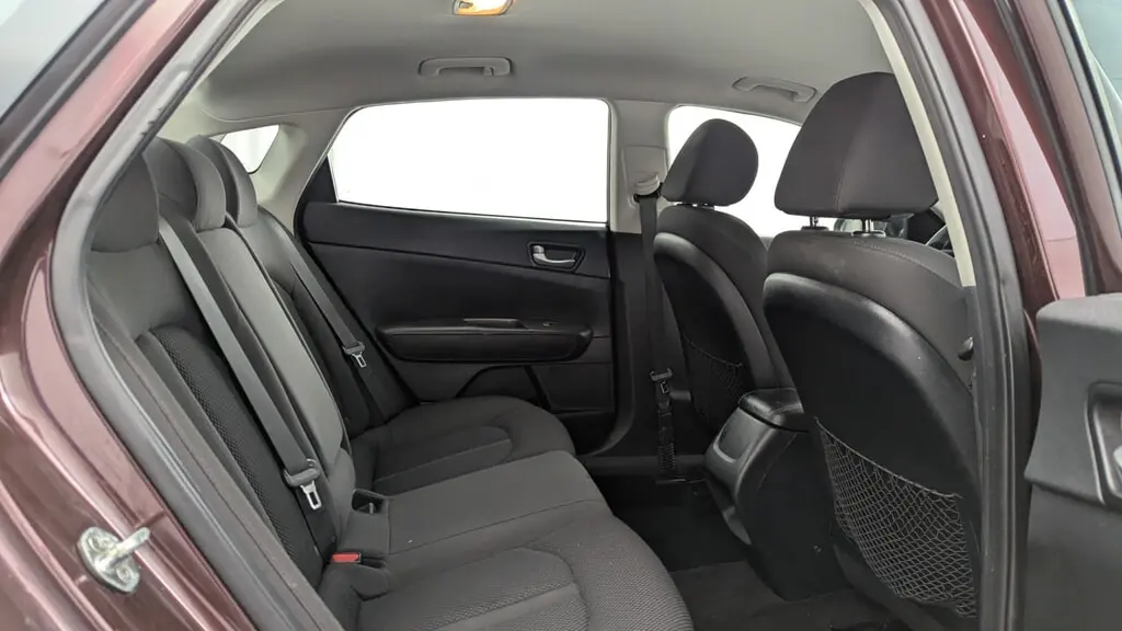 2019 KIA OPTIMA LX photo 17