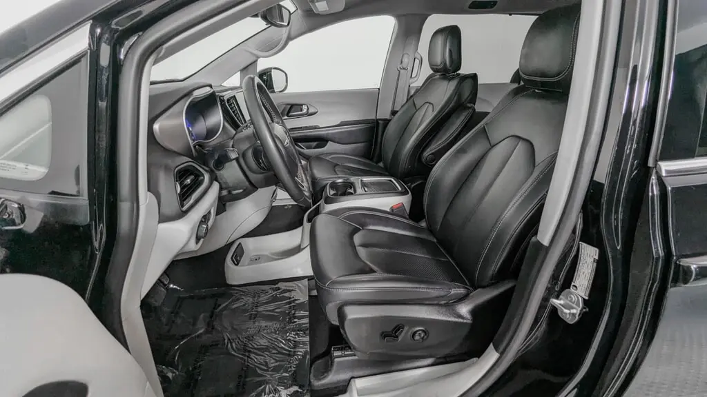 Florida Fine Cars - Used CHRYSLER PACIFICA 2024 ORLANDO TOURING L