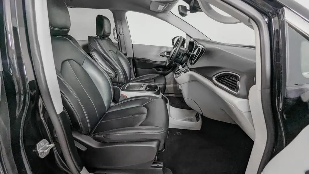 Florida Fine Cars - Used CHRYSLER PACIFICA 2024 ORLANDO TOURING L