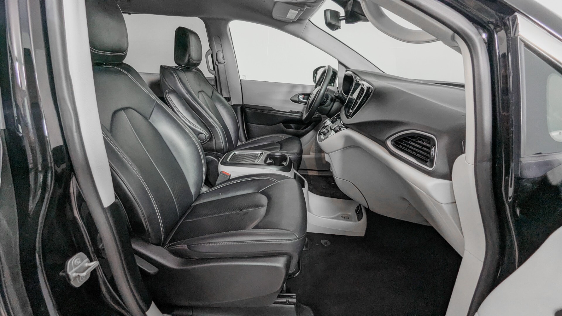 Florida Fine Cars - Used vehicle - MINIVAN CHRYSLER PACIFICA 2024
