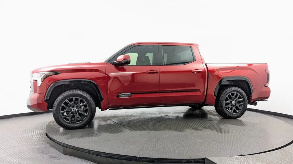 2024 TOYOTA TUNDRA 4WD PLATINUM HYBRID photo 2