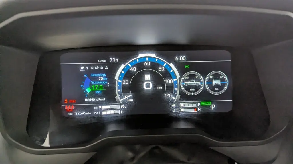 2024 TOYOTA TUNDRA 4WD PLATINUM HYBRID photo 25