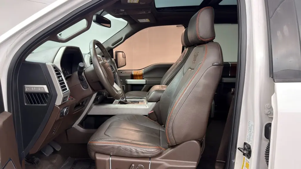 2016 FORD F-150 XLT photo 13
