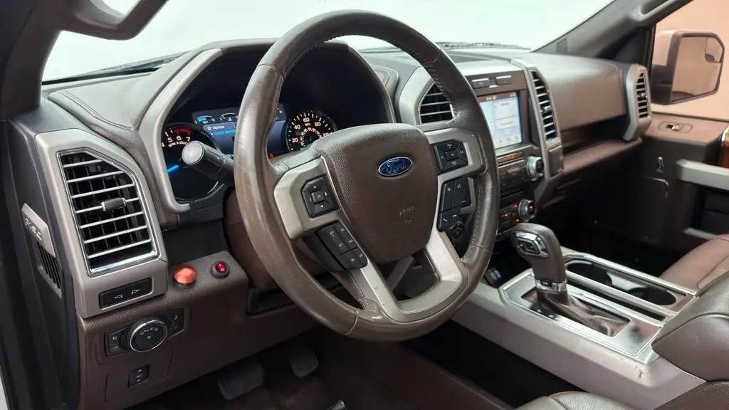 2016 FORD F-150 XLT photo 23